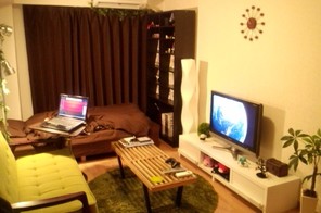 8畳部屋に引っ越しました記念