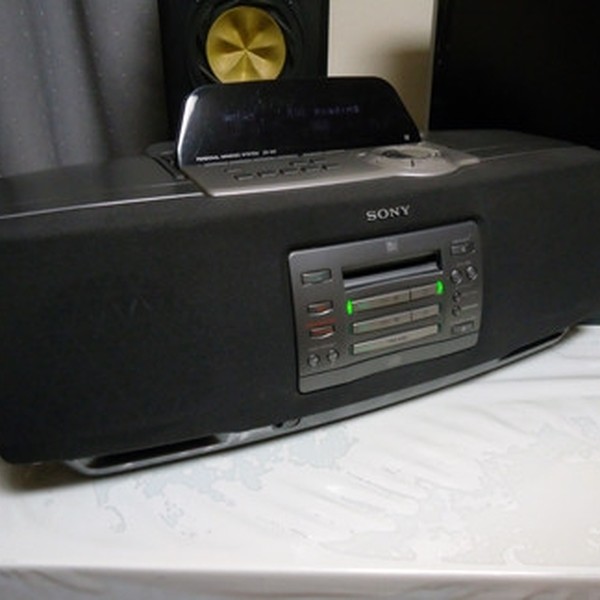 SONY ZS-M3