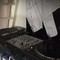 棚はDJブースになってます。